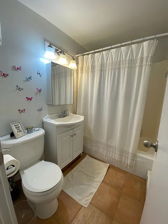 Photo - 12 Stoneholm St