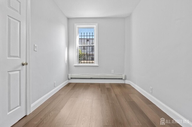 Photo - 126 Wade St Unit 1