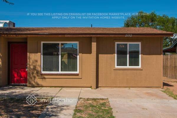 Building Photo - 2332 W Hartford Ave Rental