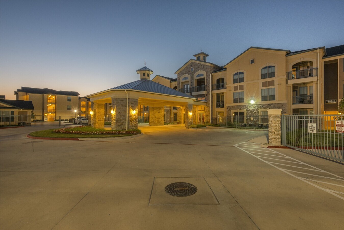 Photo - 11821 Cypress Corner Ln Unidad 162