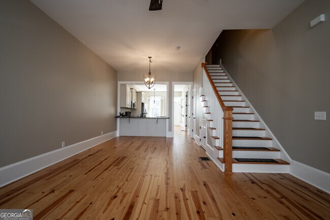 Photo - 83 Charter Oak Dr