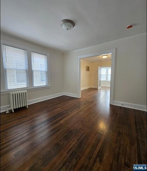 Photo - 103 Willow St