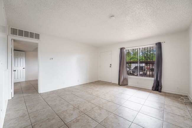 1 Bedroom Downstairs Condo Unit Near the ... - 1 Bedroom Downstairs  Condo Unit Near the ...