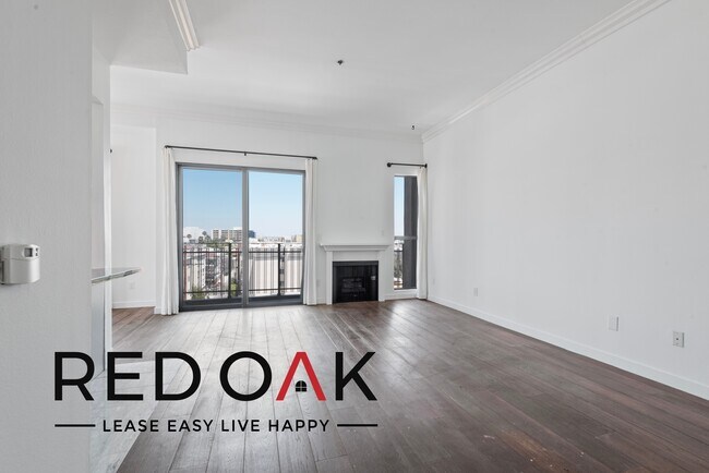 Photo - Extraordinary Top Floor Two Bedroom with P... Unit 508