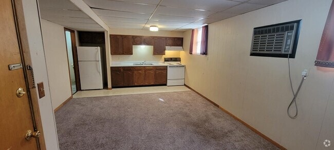 Building Photo - 1011 Lincoln St Rental