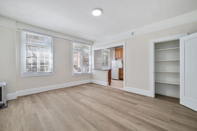 Photo - 1130 Larkin