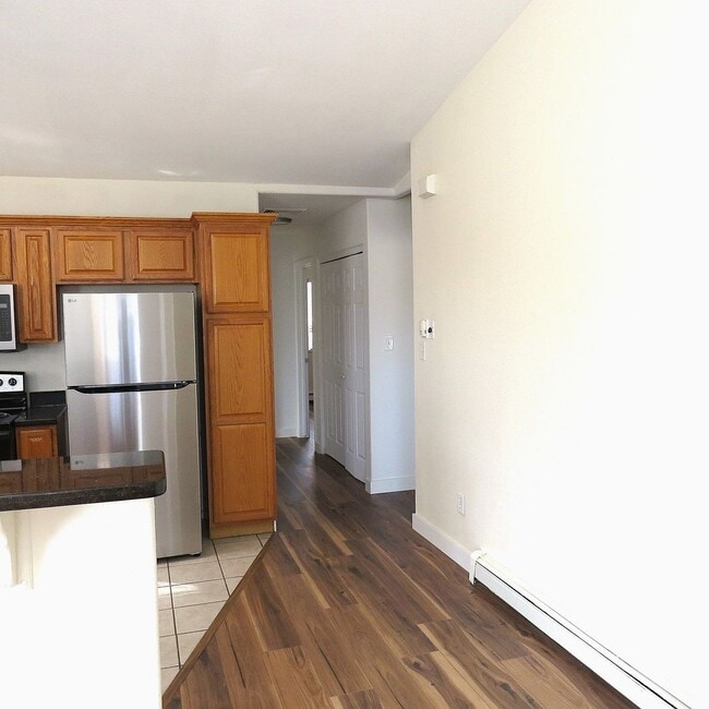 Photo - FREE RENT UNTIL THE END OF THE MONTH!!!