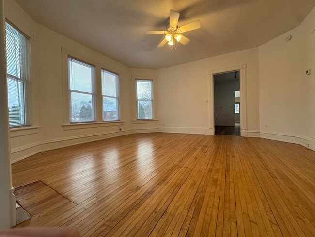 Photo - 122 North St