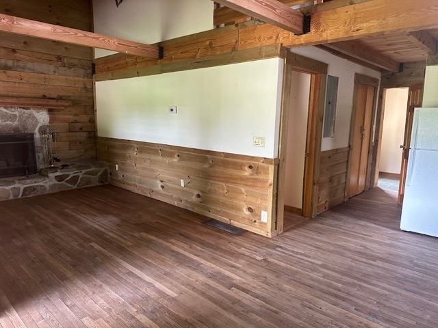 Photo - 1063 Marina St