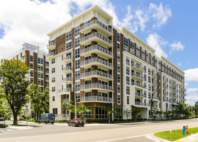 Building Photo - 1170 NW 11th St Unit A-102 Rental