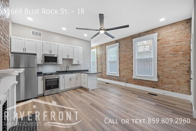 Building Photo - 1669 Blue Rock St Unit 1R
