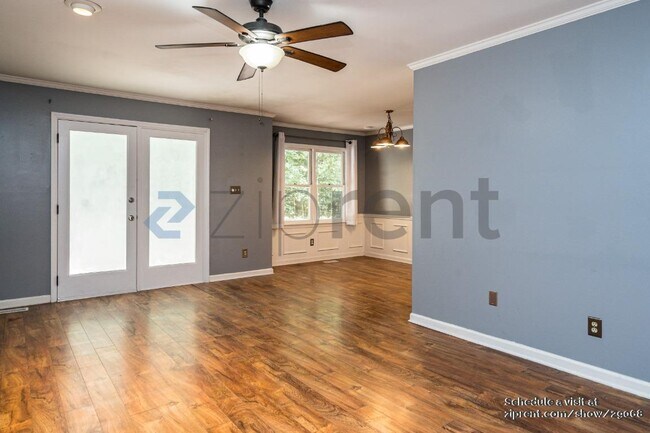 Photo - 3633 Meadow Creek Ln