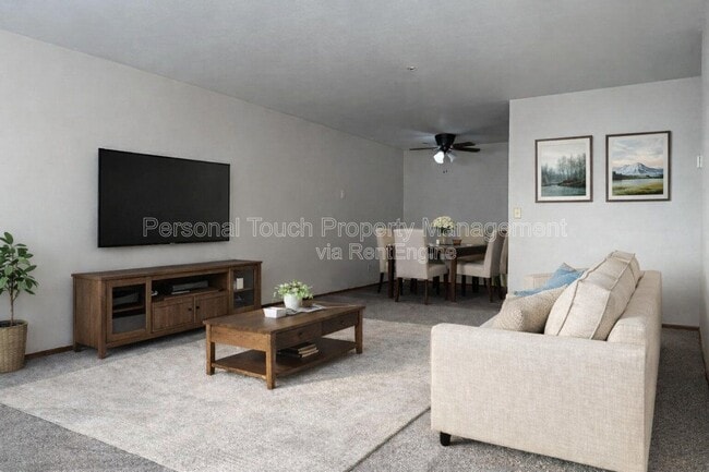 Building Photo - 301 6th St S Unit 15