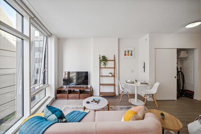 Photo - 8 10th St Unit FL7-ID372389P