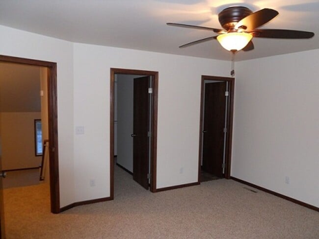 Photo - 3 Bed 3 Bath Twin Home