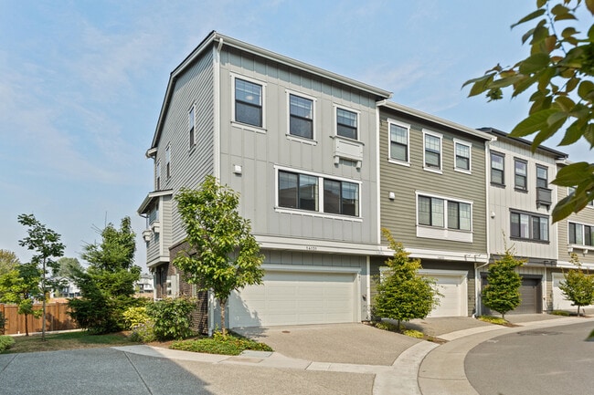 Building Photo - 14131 266th Ave NE