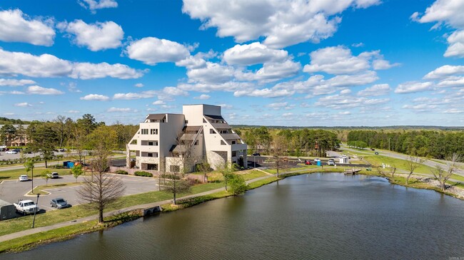 Building Photo - 600 Pine Forest Dr Rental