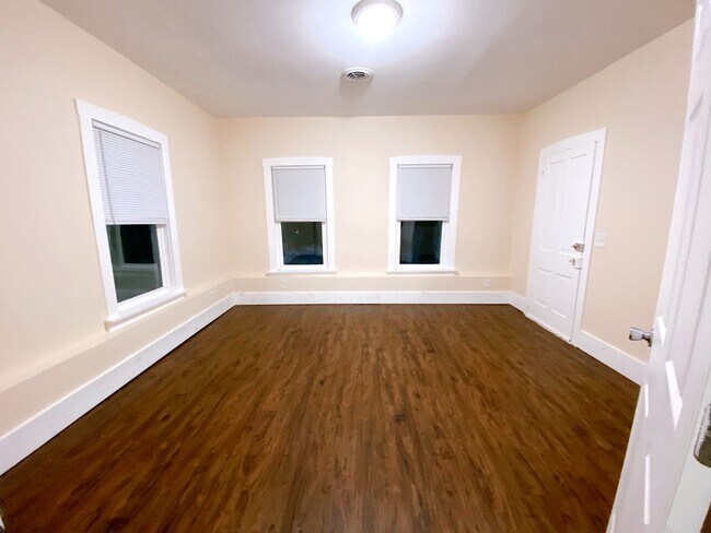 Photo - 730 Brown St Unit 730 Brown Street 3