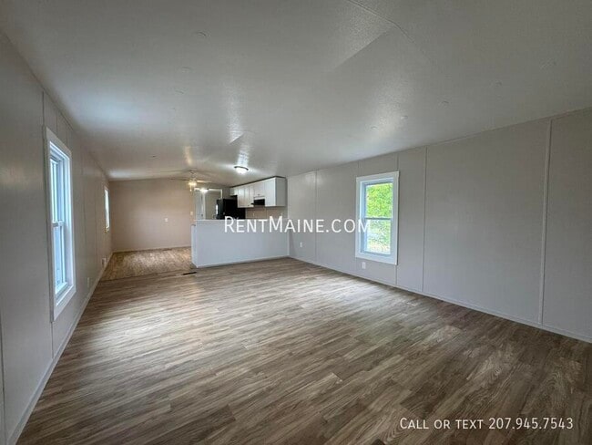 Photo - 108 D St