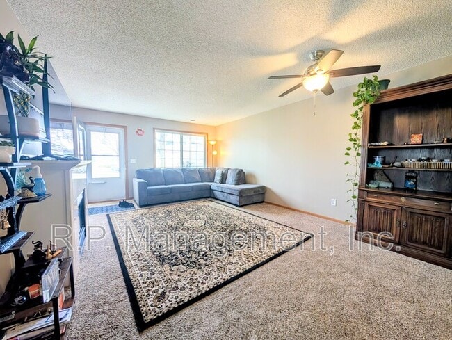 Photo - 15758 Flackwood Ave