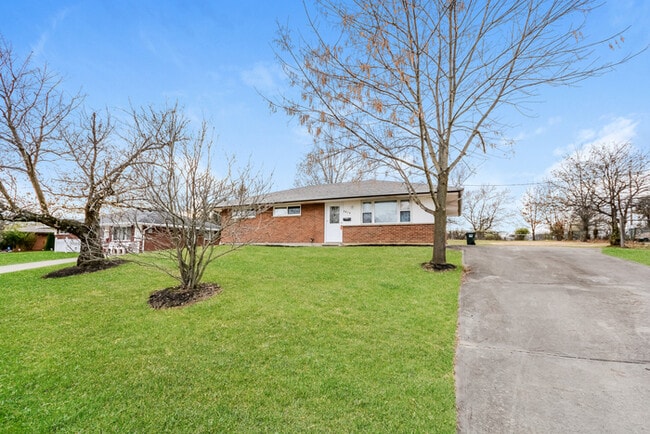 Building Photo - Cozy 3 Bedroom Ranch in Cincinnati, OH