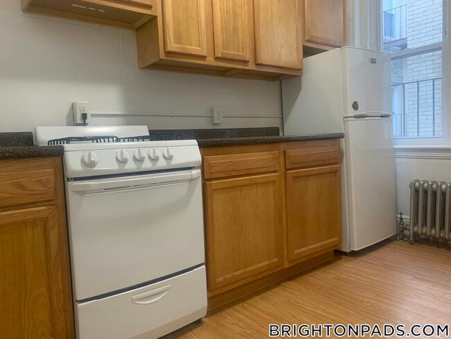 Photo - 1800 Commonwealth Ave Unidad 27