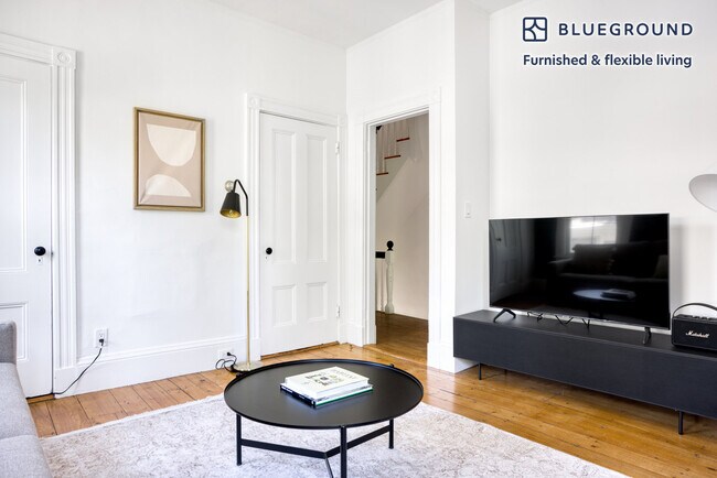 Photo - 32 Healey St Unidad FL2-ID646