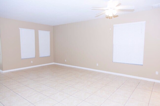 Photo - 19036 Fishermans Bend Dr