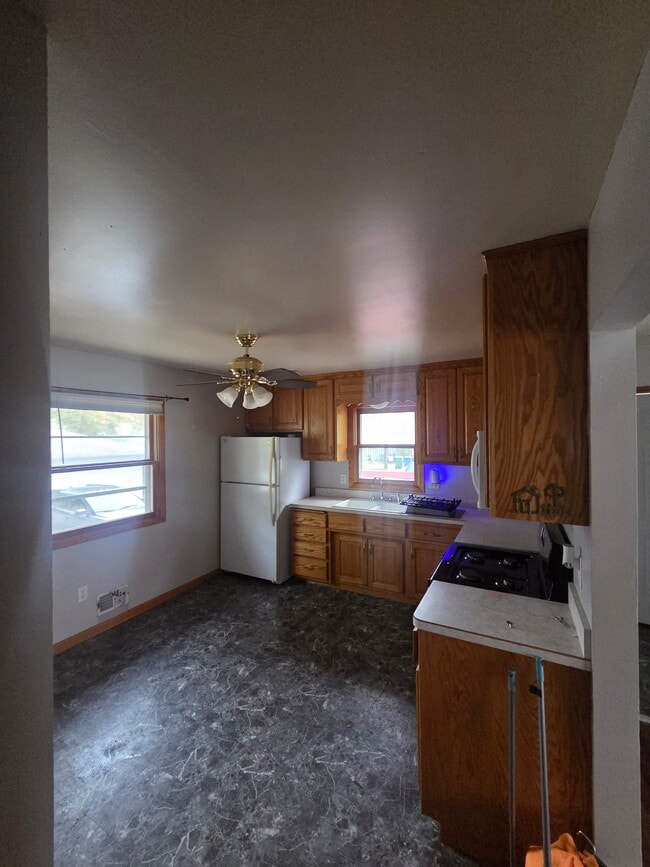 Photo - 4573 Main St NE Unit 4573