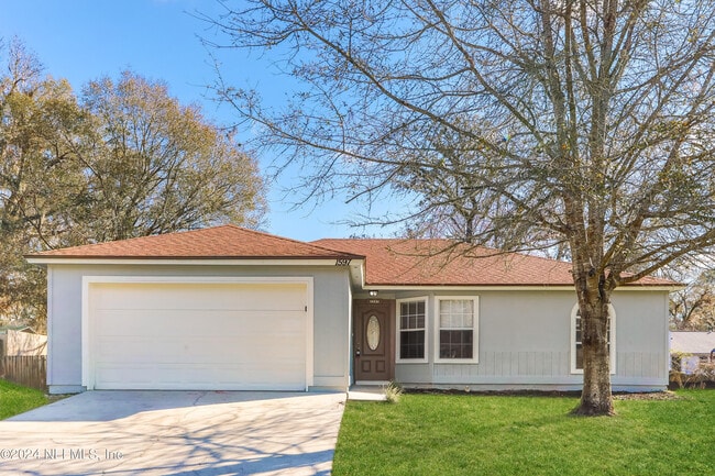 Building Photo - 1597 Twin Oak Dr W