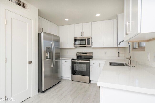 17901 N Lupine Trail