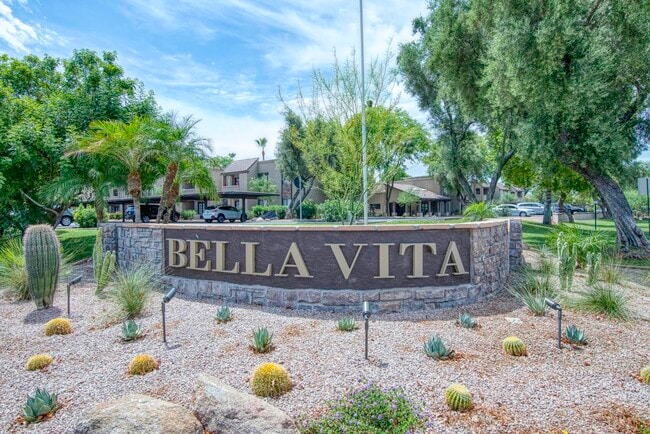 Building Photo - Bella Vita Condo-2 bed, 2 bath in Scottsdale Unit 1098