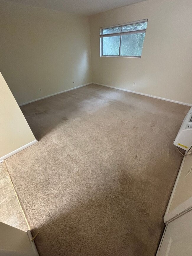 Photo - 2 Bedroom Condo in a central location!