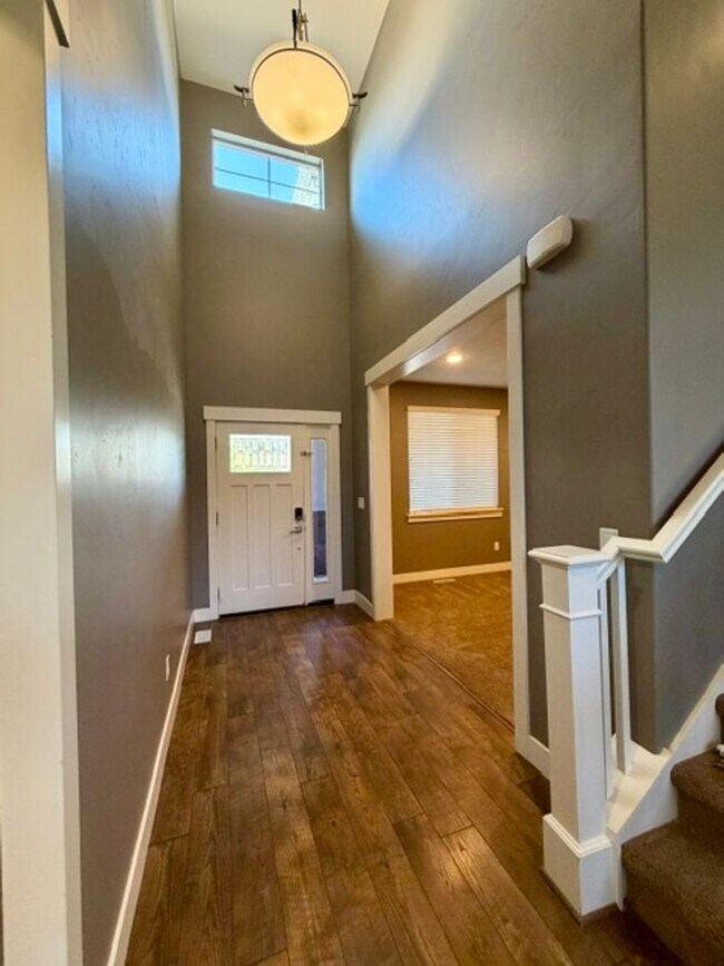 Photo - PRIMARY SUITE ON MAIN in a Beautiful Herriman House