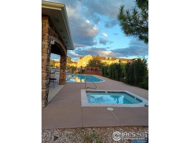 Building Photo - 457 Black Feather Loop Unit 457 Black Feather Loop Rental
