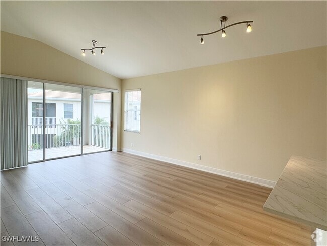 Building Photo - 6285 Wilshire Pines Cir Unit 708 Rental