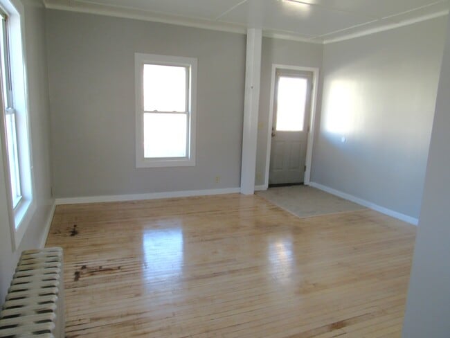 Photo - 124 Katahdin Ave Unidad 124