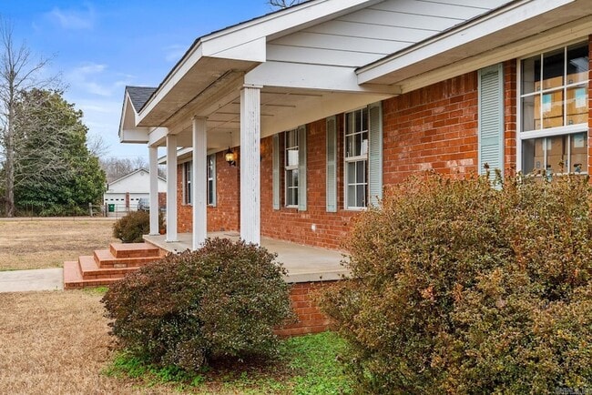 Building Photo - 12313 Jacksonville-Cato Rd