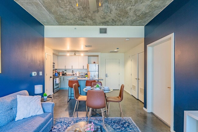 Photo - 333 E Roosevelt St Unidad ID1296503P