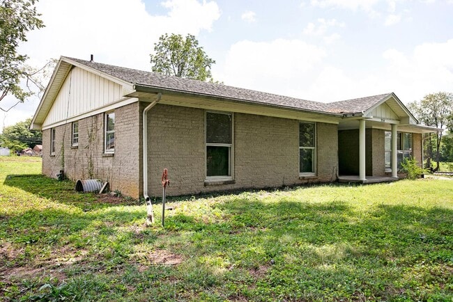 Photo - 554 Cox Ln