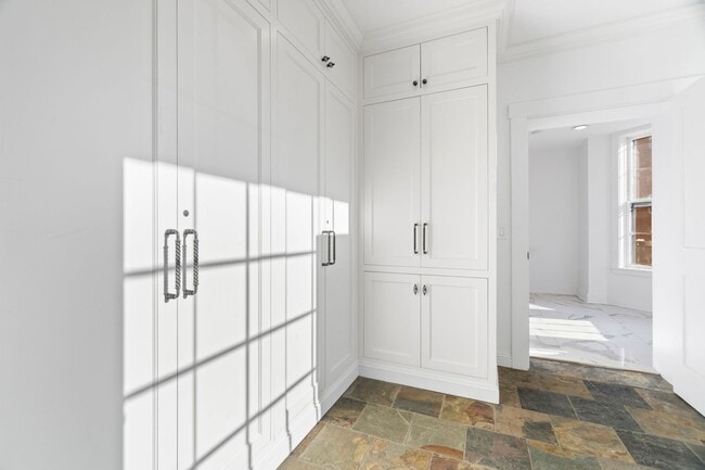 Photo - 54 Trumbull St Unit 54-1