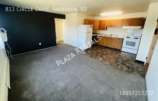 Building Photo - 315 S Marshall St Unit 2