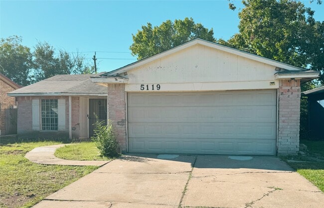 Building Photo - 5119 Prairie Ridge Rd