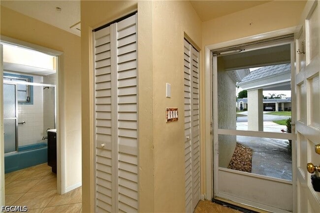 Photo - 9 Park Ln Cir