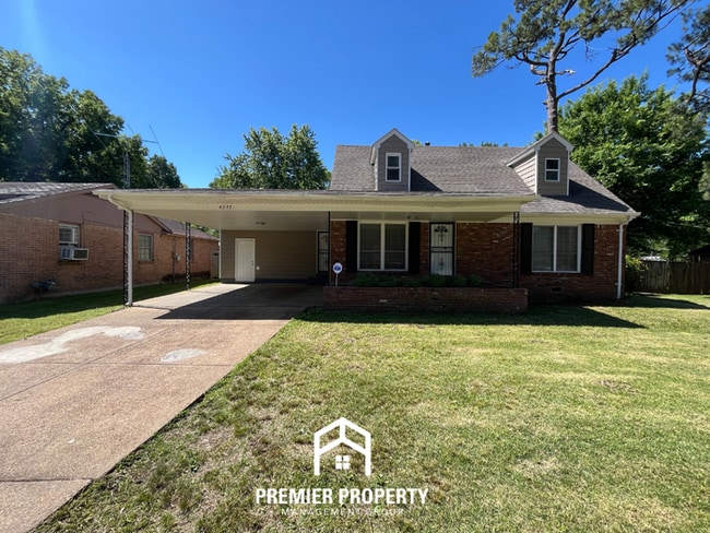 Building Photo - Spacious 4BR/2BA Home in 38118 | Hardwood Floors & Large Fenced Backyard