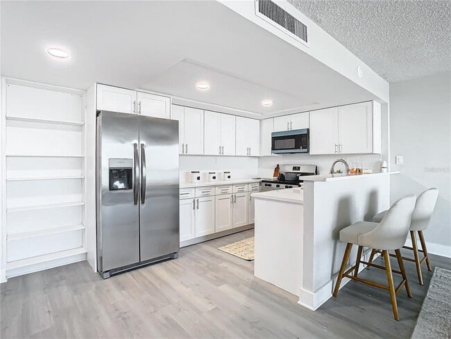 Photo - 400 Island Way Unit 1411