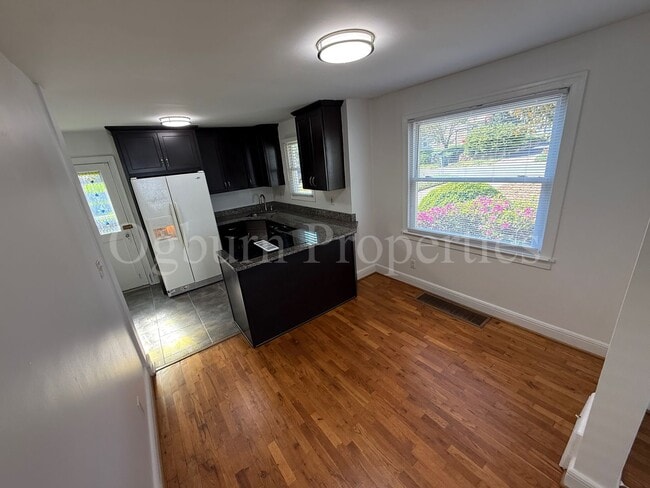 Photo - 2388 Jefferson Ave