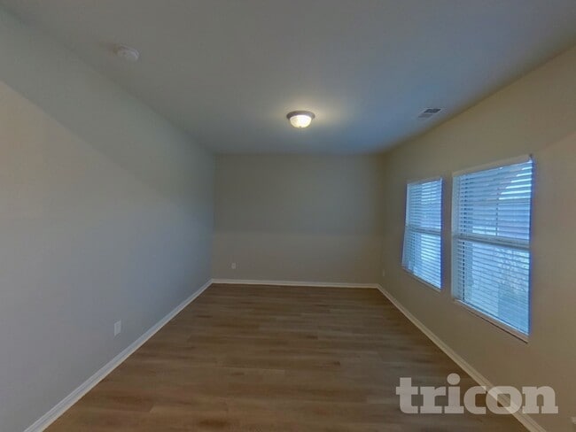 Photo - 345 Forage Dr