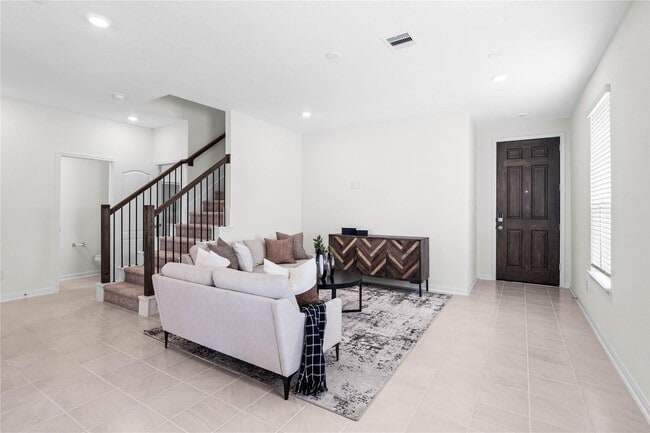 Photo - 4407 Adlington St