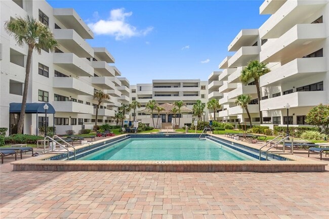 Photo - 330 SE 20th Ave Unit 508